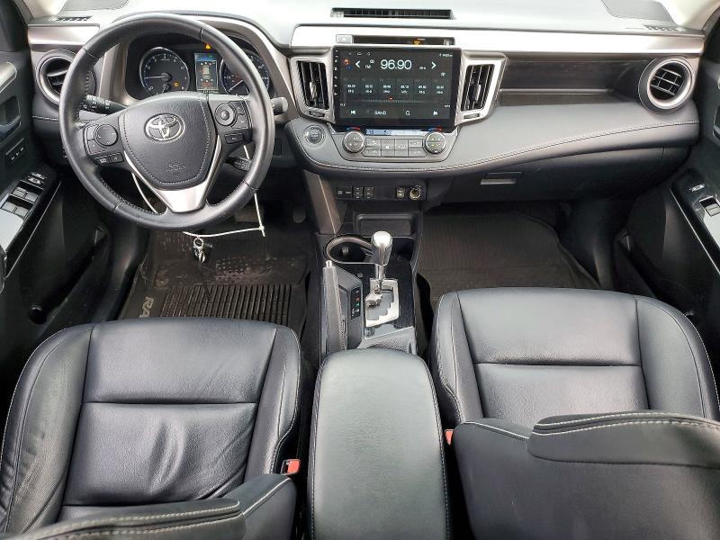 Photo 8 from auction – 2016 TOYOTA RAV4 LIMIT with VIN JTMDFREV2GD186037