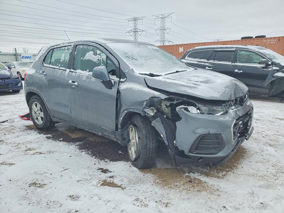 Photo 4 from auction – 2020 CHEVROLET TRAX with VIN 3GNCJKSB1LL156759