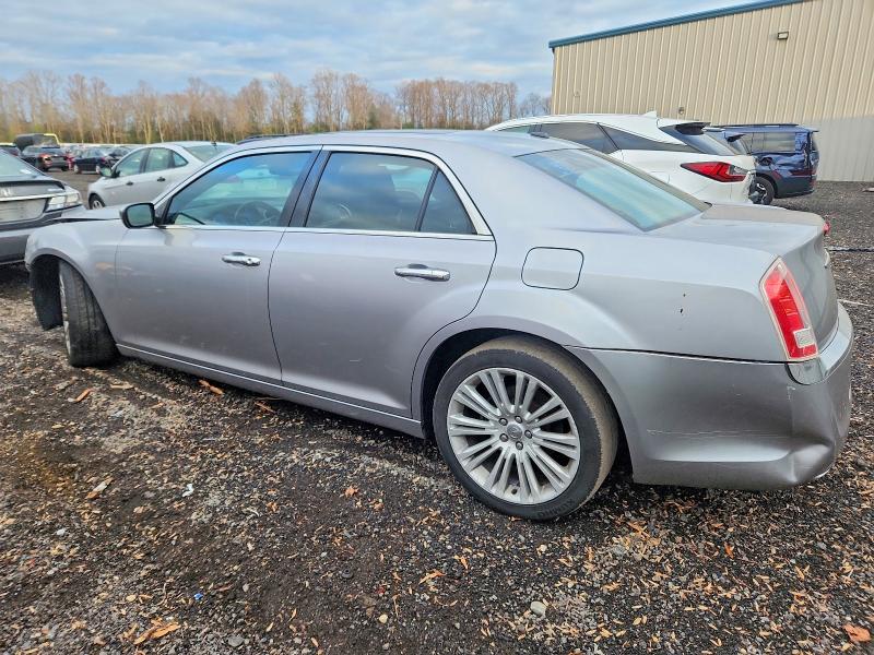Photo 2 from auction – 2014 CHRYSLER 300C with VIN 2C3CCAEG9EH377546