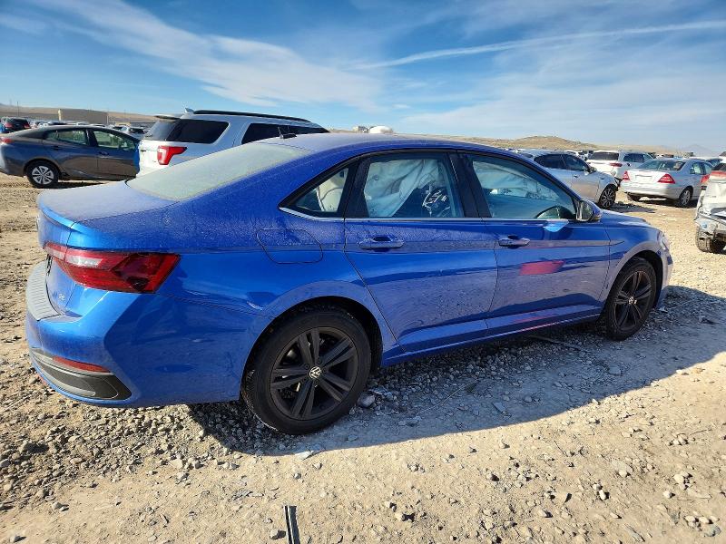 Photo 3 from auction – 2024 VOLKSWAGEN JETTA with VIN 3VW7M7BU2RM061174