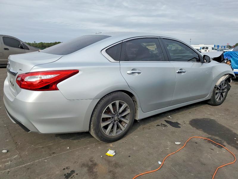 Photo 3 from auction – 2017 NISSAN ALTIMA 2.5 with VIN 1N4AL3AP7HC166363