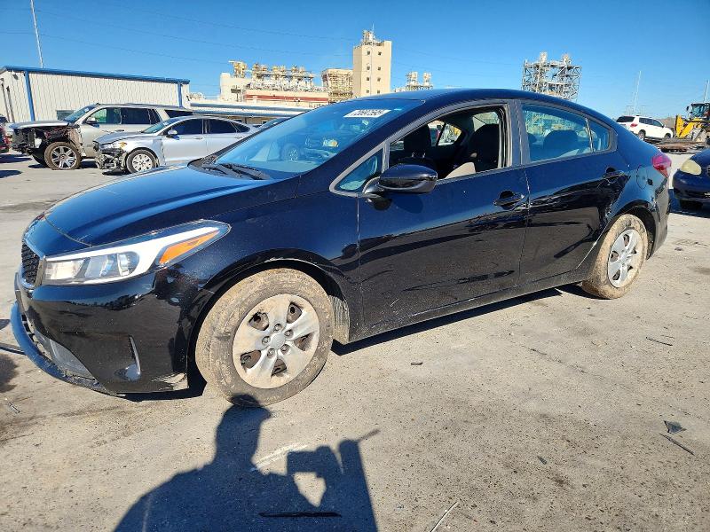 KIA FORTE 2017 with VIN 3KPFK4A71HE040209 - Photo from auction