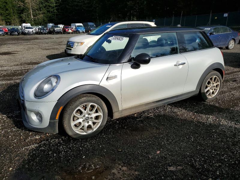 MINI COOPER 2014 with VIN WMWXM5C5XET730282 - Photo from auction