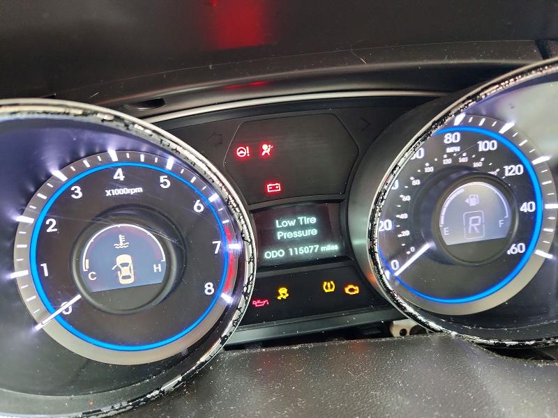Photo 9 from auction – 2014 HYUNDAI SONATA with VIN 5NPEB4AC7EH858527