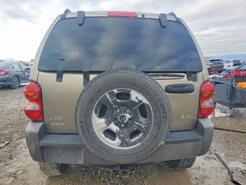 Photo 6 from auction – 2004 JEEP LIBERTY SP with VIN 1J4GL48K04W102009