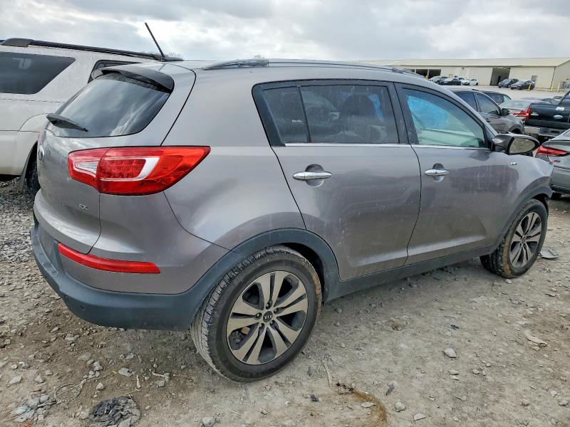 Photo 3 from auction – 2013 KIA SPORTAGE E with VIN KNDPCCA21D7488010