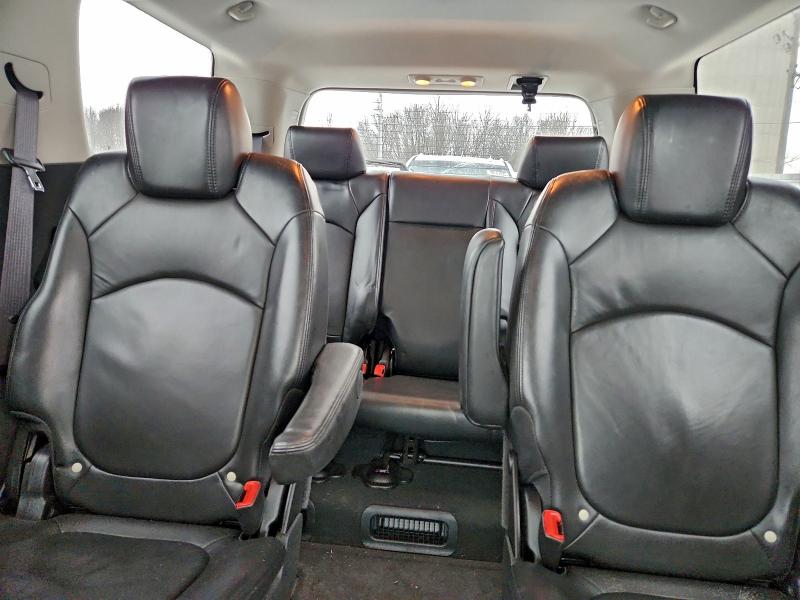 Photo 10 from auction – 2007 SATURN OUTLOOK XR with VIN 5GZER23777J109526