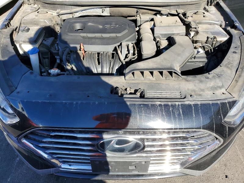 Photo 11 from auction – 2018 HYUNDAI SONATA with VIN 5NPE24AF8JH717678
