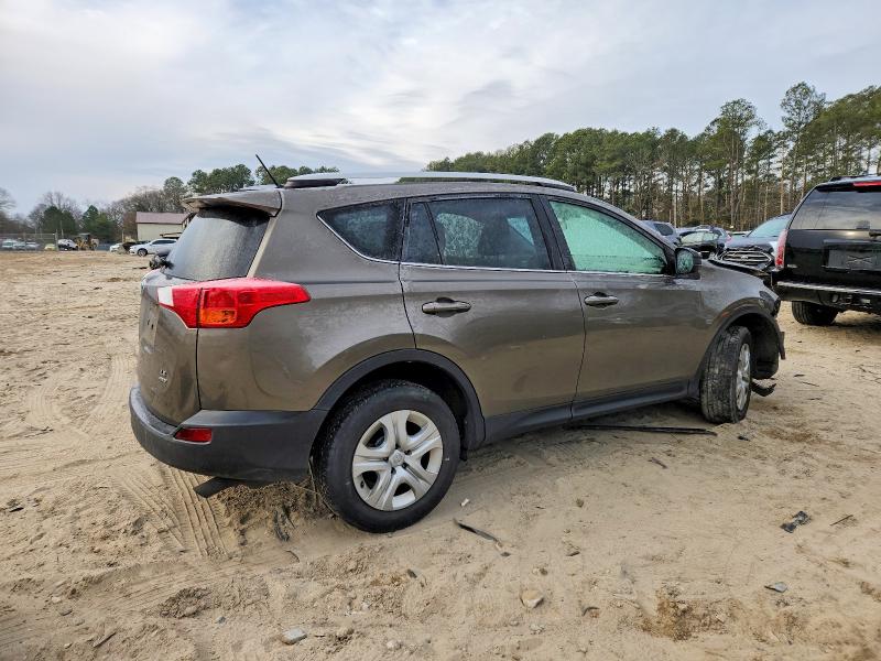 Photo 3 from auction – 2015 TOYOTA RAV4 LE with VIN JTMBFREV9FD167197