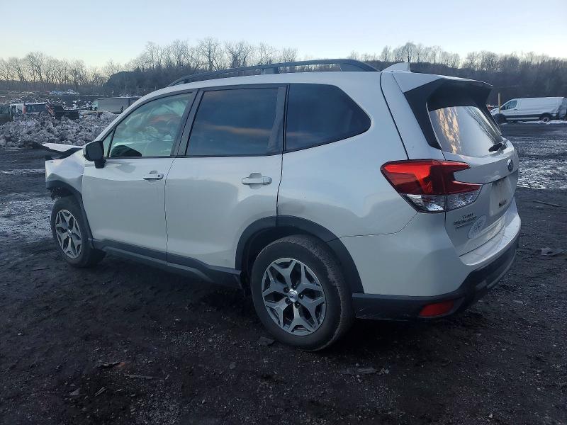 Photo 2 from auction – 2019 SUBARU FORESTER P with VIN JF2SKAGC4KH499044
