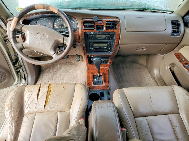 Photo 8 from auction – 2000 TOYOTA 4RUNNER LI with VIN JT3GN87R2Y0149870