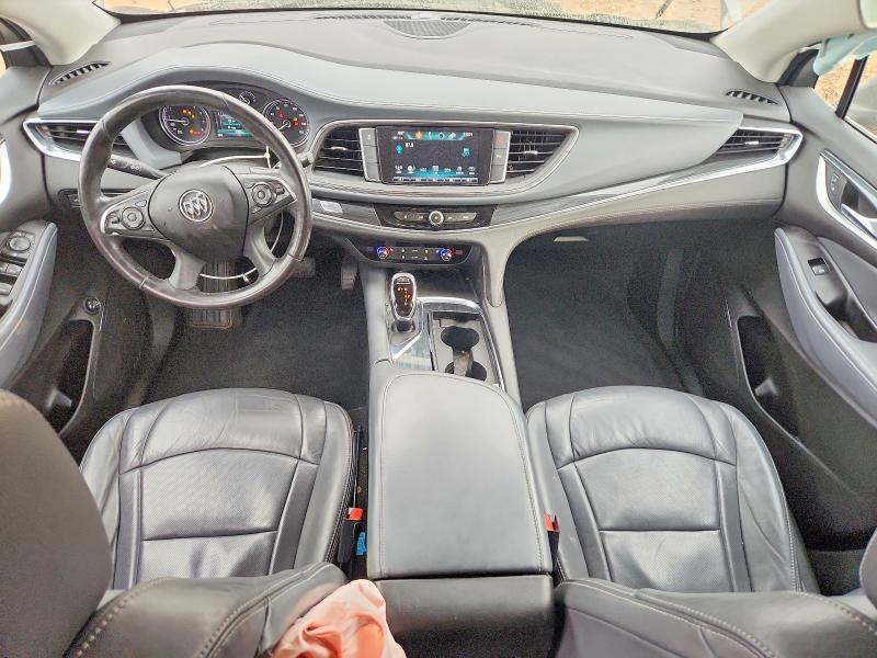 Photo 8 from auction – 2018 BUICK ENCLAVE with VIN 5GAERBKW8JJ261396