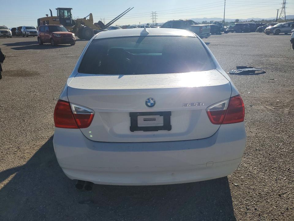 Photo 6 from auction – 2007 BMW 328 with VIN WBAVA33597PG39748
