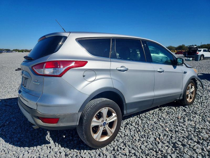 Photo 3 from auction – 2014 FORD ESCAPE with VIN 1FMCU0GX3EUA89563