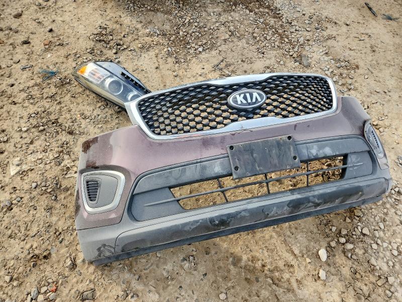 Photo 12 from auction – 2016 KIA SORENTO LX with VIN 5XYPGDA34GG078733