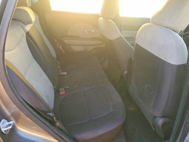 Photo 10 from auction – 2016 KIA SOUL with VIN KNDJN2A25G7308686
