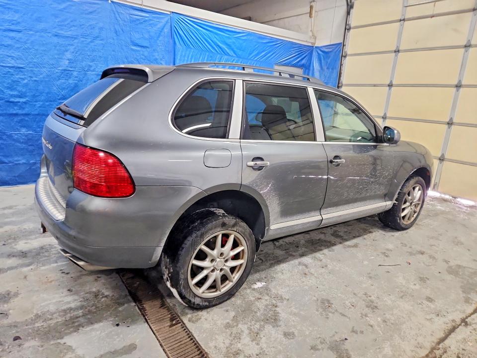 Photo 3 from auction – 2004 PORSCHE CAYENNE TU with VIN WP1AC29P04LA92530