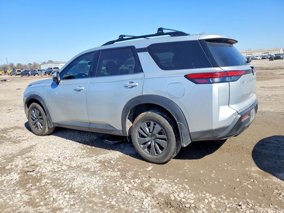 Photo 2 from auction – 2024 NISSAN PATHFINDER with VIN 5N1DR3BB0RC273924