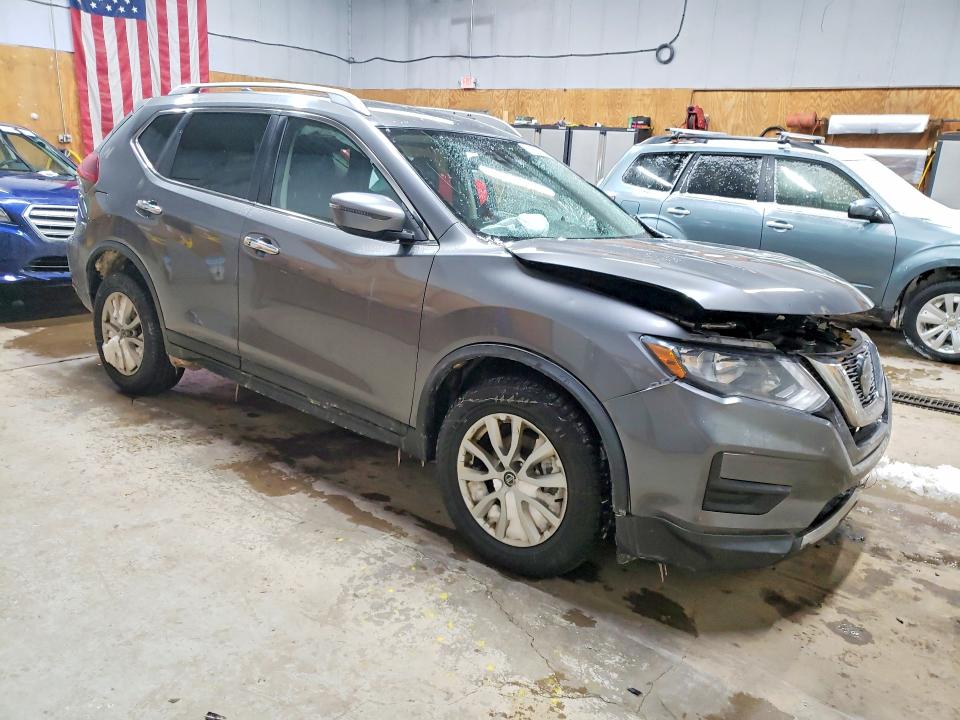 Photo 4 from auction – 2019 NISSAN ROGUE S with VIN KNMAT2MV2KP555927