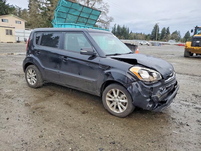 Photo 4 from auction – 2013 KIA SOUL with VIN KNDJT2A64D7488683