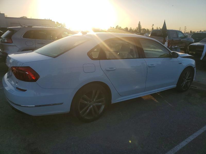Photo 3 from auction – 2018 VOLKSWAGEN PASSAT with VIN 1VWAA7A39JC010638