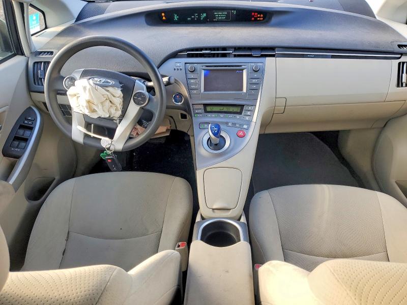Photo 8 from auction – 2014 TOYOTA PRIUS with VIN JTDKN3DU6E1744275
