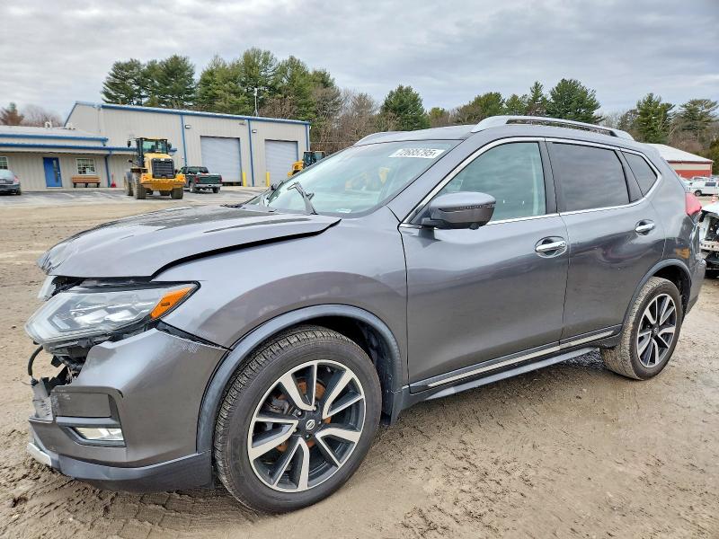 NISSAN ROGUE S 2018 with VIN JN8AT2MVXJW323858 - Photo from auction
