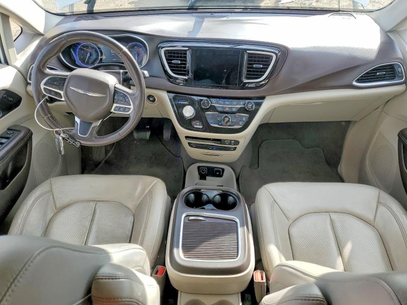 Photo 8 from auction – 2020 CHRYSLER PACIFICA with VIN 2C4RC1EGXLR138682