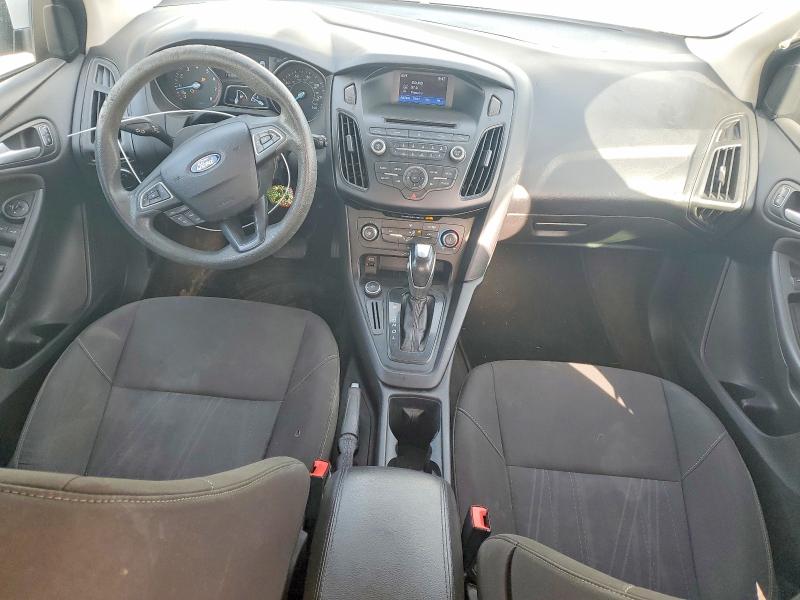 Photo 8 from auction – 2015 FORD FOCUS SE with VIN 1FADP3K27FL288898