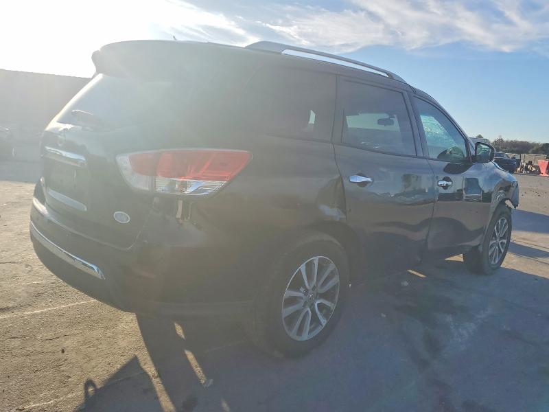Photo 3 from auction – 2014 NISSAN PATHFINDER with VIN 5N1AR2MN0EC663288