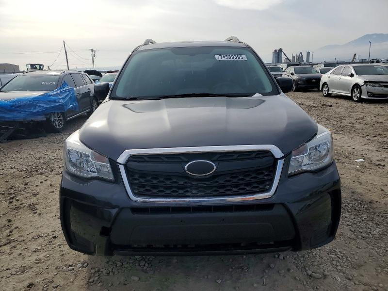 Photo 5 from auction – 2017 SUBARU FORESTER with VIN JF2SJGECXHH571866