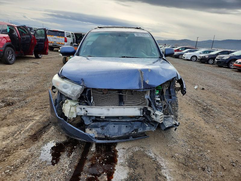 Photo 5 from auction – 2013 TOYOTA HIGHLANDER with VIN 5TDBK3EH5DS207702