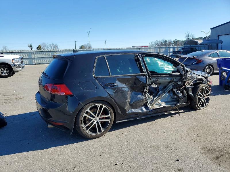 Photo 3 from auction – 2017 VOLKSWAGEN GTI with VIN 3VW447AU3HM075491