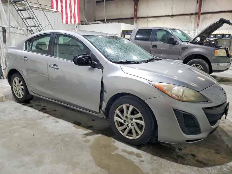 Photo 4 from auction – 2011 MAZDA 3 I with VIN JM1BL1UG3B1411354