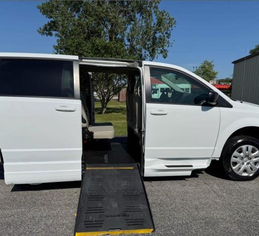 Photo 11 from auction – 2018 DODGE GRAND CARA with VIN 2C7WDGBG2JR363038