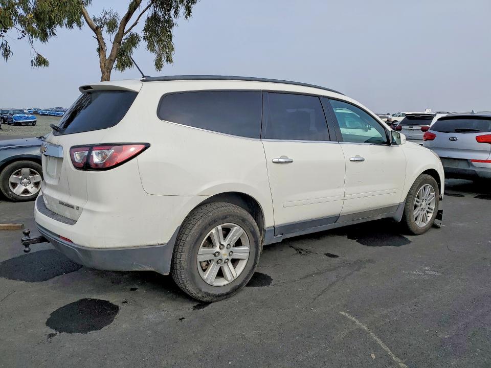 صورة رقم 3 من المزاد - 2014 CHEVROLET TRAVERSE مع VIN 1GNKRGKD1EJ138050