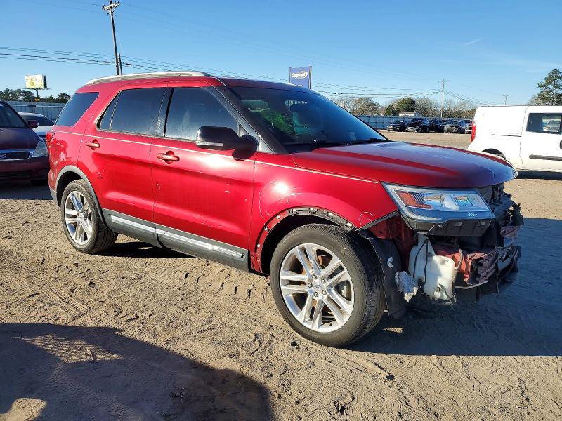 Photo 4 from auction – 2017 FORD EXPLORER with VIN 1FM5K7D8XHGE08898