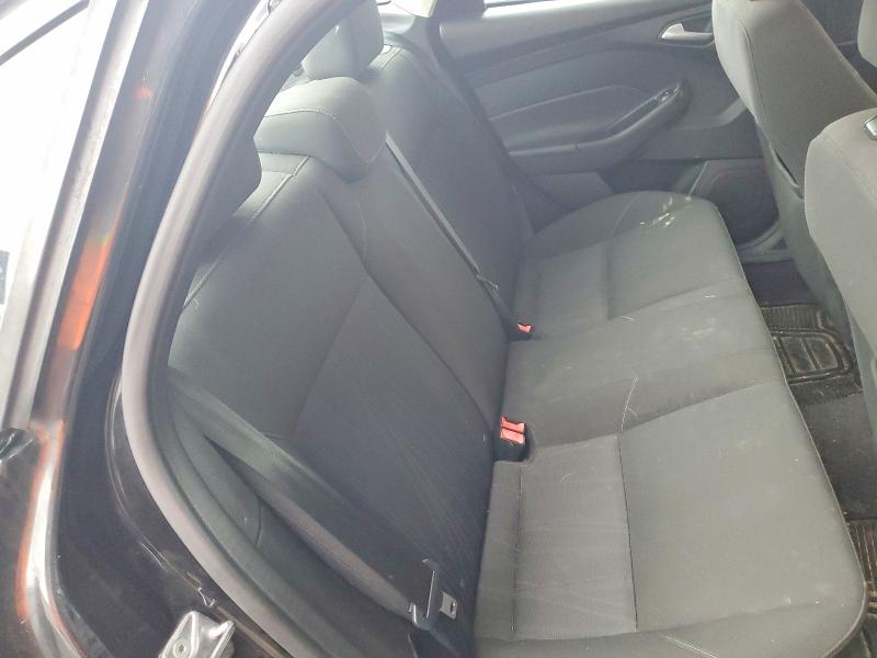 Photo 10 from auction – 2015 FORD FOCUS SE with VIN 1FADP3F21FL286915