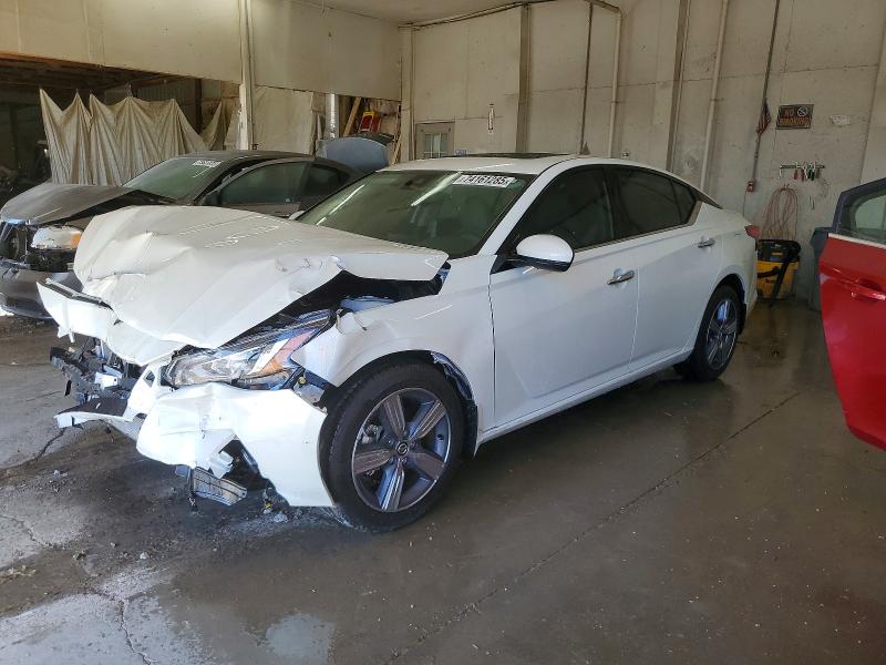 NISSAN ALTIMA SL 2022 with VIN 1N4BL4EV2NN417065 - Photo from auction