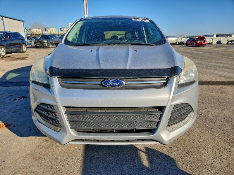 Photo 5 from auction – 2014 FORD ESCAPE SE with VIN 1FMCU9GX0EUD45615