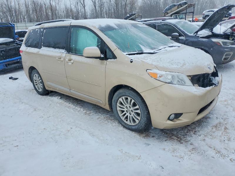 Photo 4 from auction – 2013 TOYOTA SIENNA with VIN 5TDYK3DC7DS296608
