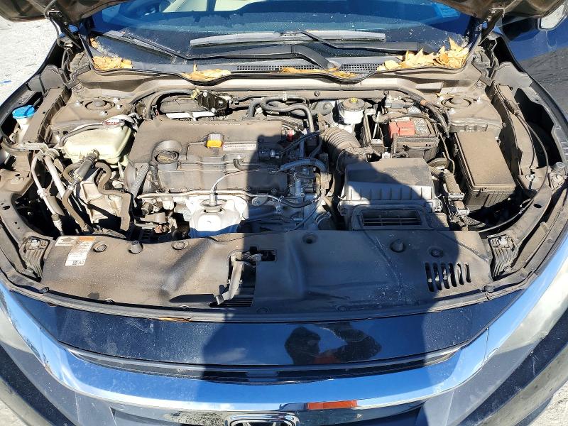 Photo 11 from auction – 2018 HONDA CIVIC with VIN 2HGFC2F74JH602190