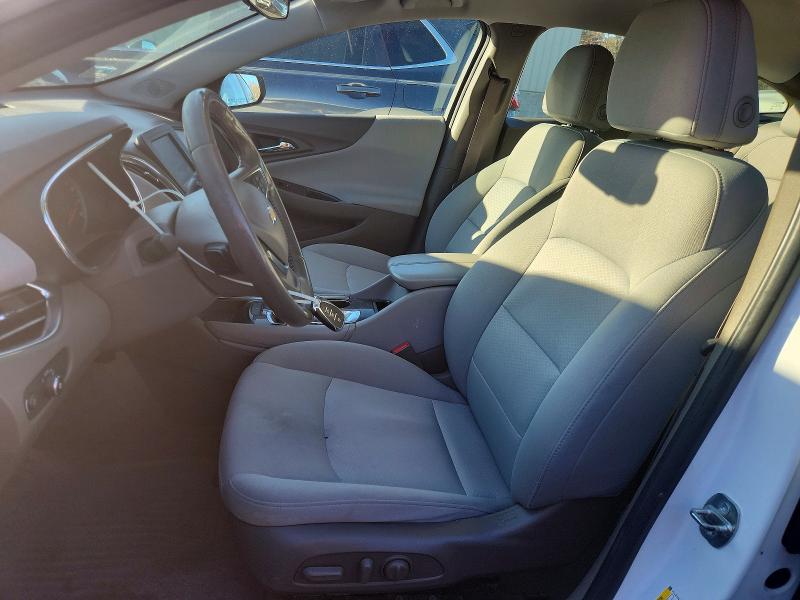 Photo 7 from auction – 2018 CHEVROLET MALIBU with VIN 1G1ZD5ST4JF271036