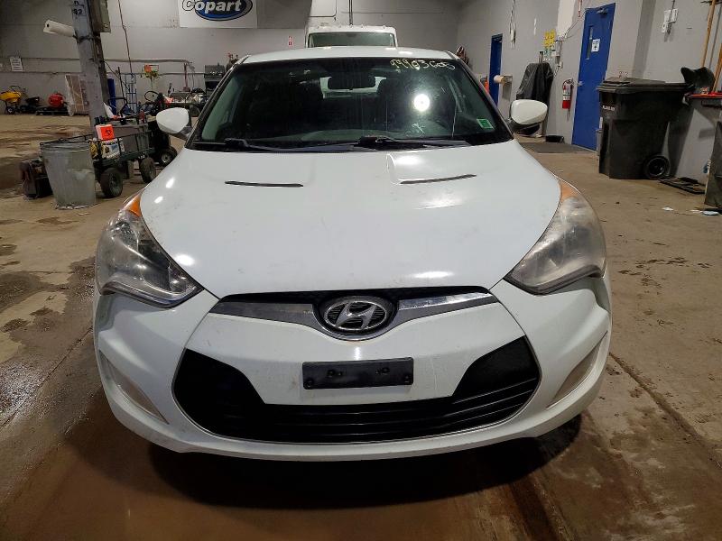 Photo 5 from auction – 2012 HYUNDAI VELOSTER with VIN KMHTC6ADXCU023903