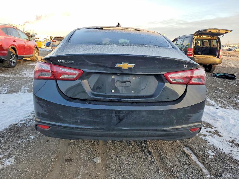 Photo 6 from auction – 2022 CHEVROLET MALIBU LT with VIN 1G1ZD5ST2NF198948