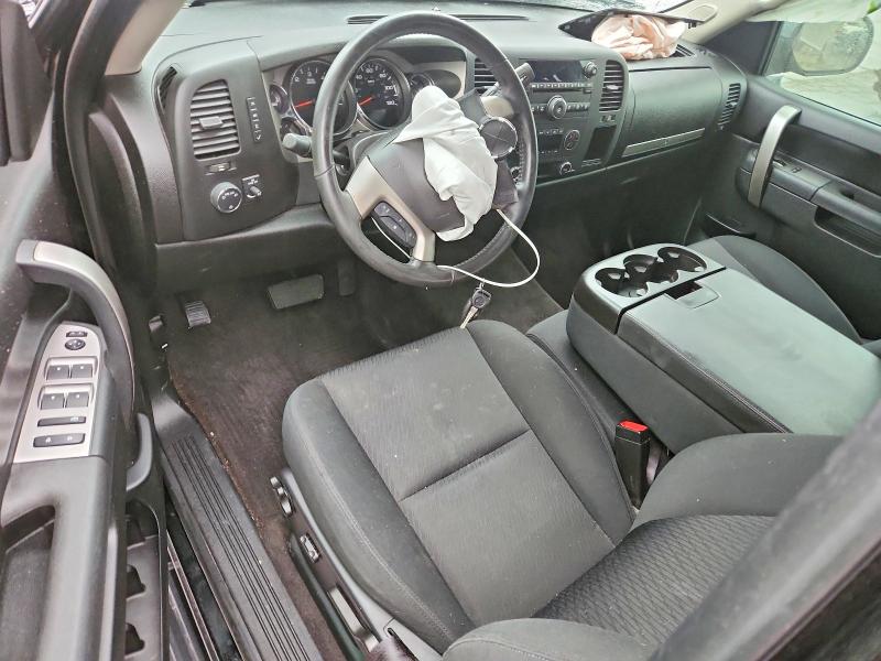 Photo 8 from auction – 2013 CHEVROLET SILVERADO with VIN 1GCRKSE78DZ382167