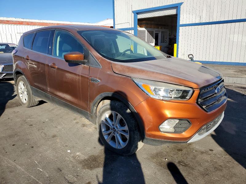 Photo 4 from auction – 2017 FORD ESCAPE SE with VIN 1FMCU0GD8HUD38367