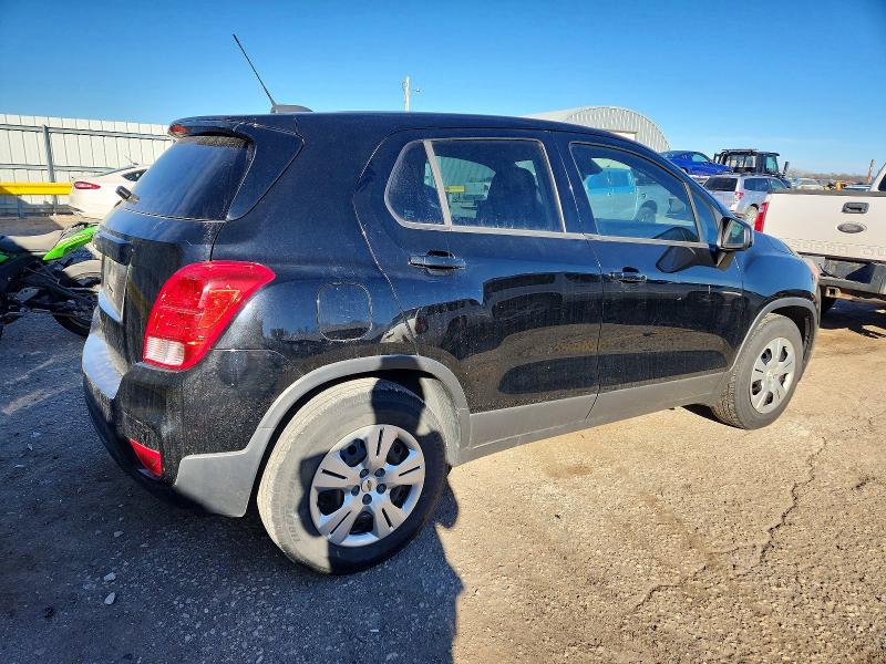 Photo 3 from auction – 2018 CHEVROLET TRAX LS with VIN 3GNCJKSB4JL316985