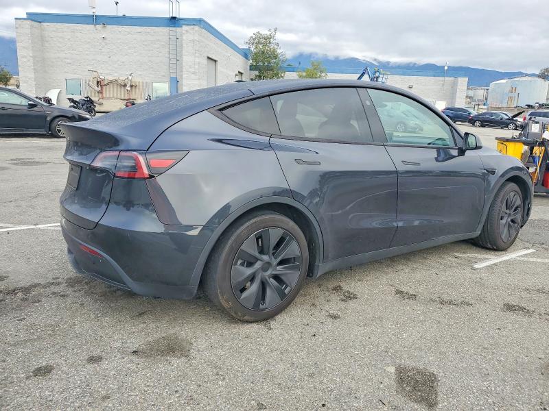 Photo 3 from auction – 2025 TESLA MODEL Y with VIN 7SAYGDED5SF260810