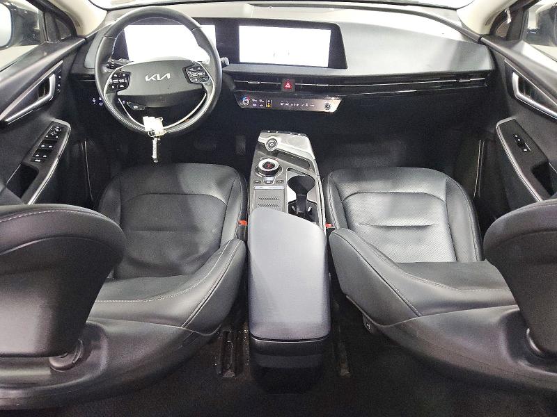 Photo 8 from auction – 2023 KIA EV6 LIGHT with VIN KNDC34LA6P5130572